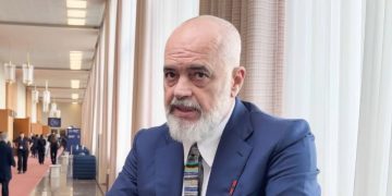 Rama: Mirëkuptim me Albin Kurtin, por dallime të qarta në qasje; Kosovës i lë Serbisë topin