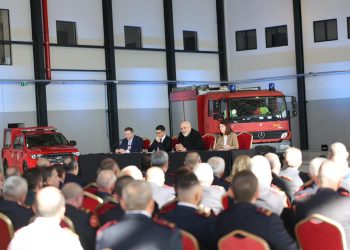 Rama: Ndalesë ndërtimi për 30 vjet në zonat pyjore që përfshihen nga zjarret