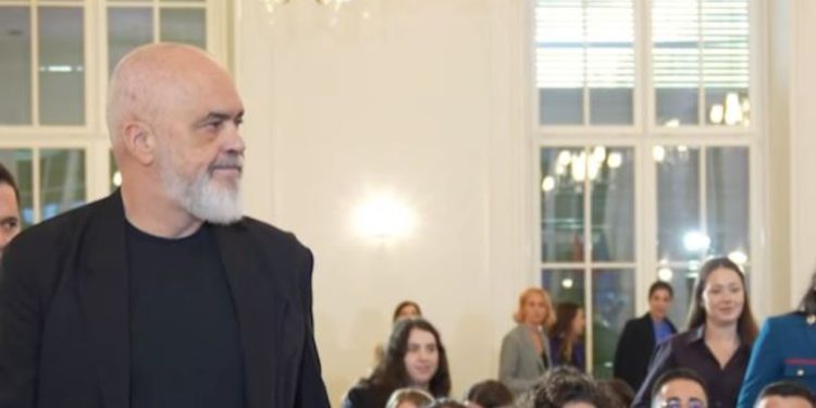 Rama: Përdorimi i suksesshëm i paqes fiskale, mesazh inkurajues për sipërmarrësit