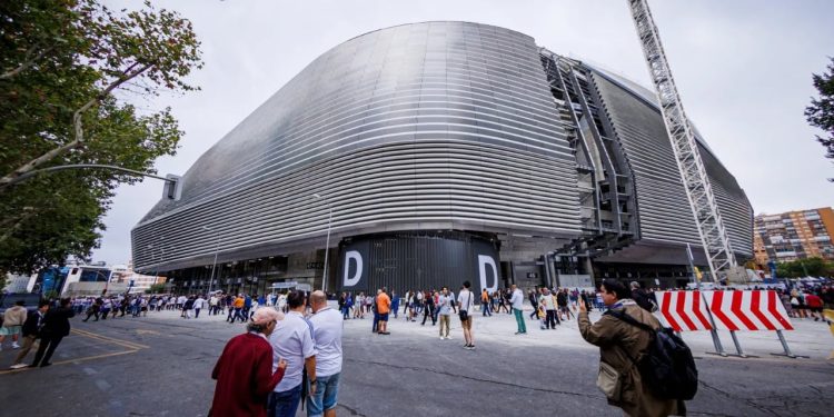 Reali i Madridit njofton se do ta transformojë “Santiago Bernabeun” në një park festive për Krishtlindje.
