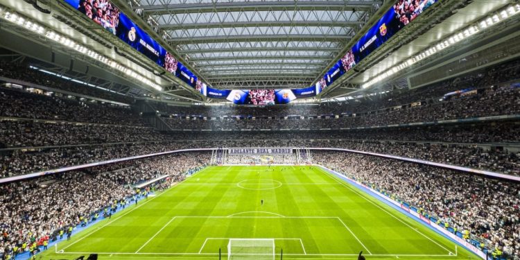 Reali i Madridit sfidon Juventusin me syze virtuale për fansat pa bileta në bashkëpunim me Apple.