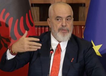 "Regjistri kombëtar elektronik i lejeve të ndërtimit do të vihet në funksion", Rama publikon "listën e zezë" të shkelësve të ligjit: Për pesë vjet do të...