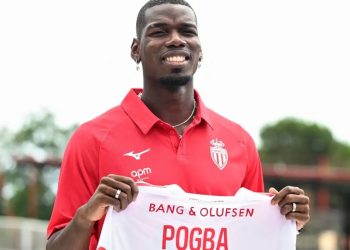 Rikthimi i Paul Pogba në fushën e blertë shtyhet sërish, trajneri i Monacos shpjegon arsyet.
