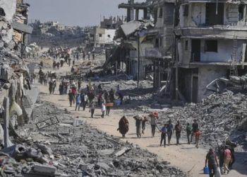 “Rikthimi ynë, por qyteti na është bërë i panjohur”/ Gaza në gërmadha, palestinezët kthehen në shtëpitë e tyre të shkatërruara