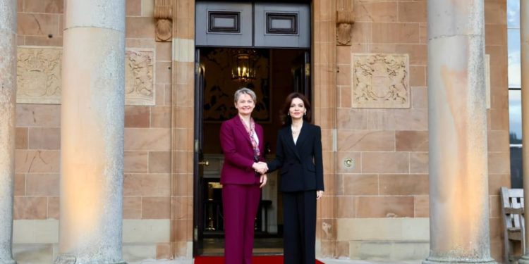 "Rrethi i përbashkët për integrimin rajonal në BE" / Ministrja Spiropali pritet nga Sekretarja britanike e Punëve të Jashtme