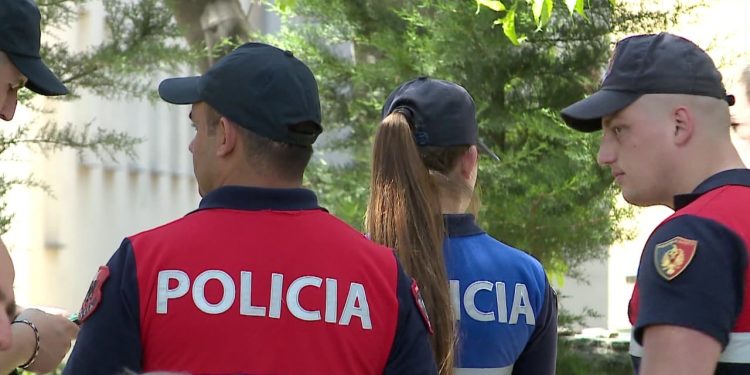 SPAK po tërheq vëmendjen për ekspertë në fushat e antiterrorit, krimit financiar, doganave dhe mbikëqyrjes policore.