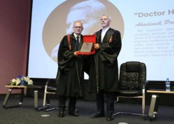 Sabri Hamiti mori titullin “Doctor Honoris Causa”, Gjekmarkaj: Ai ia dedikoi jetën lirisë dhe pavarësisë së Kosovës.