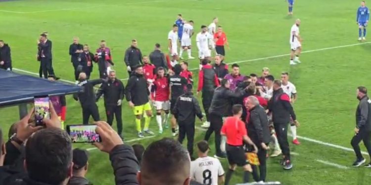 Serbët vazhdojnë të kërcënojnë, shpërndajnë thirrje për dhunë ndaj shqiptarëve.