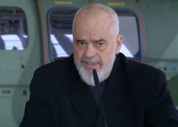 Shërbimi zjarrfikës në vend, Rama ndan përgjegjësitë mes tri ministrive, duke përfshirë edhe autoritetet lokale; Kryeministri thekson nevojën për koordinim.