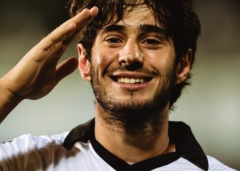 Shpendi dominon në Serie B, Kristiani marcas nga penalltia dhe arrin të barazojë me Stivenin.