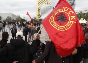 "Shqiptarët protestojnë për kujtesën, jo për politikë", thotë Belinda Balluku në mbështetje të protestës për UÇK: Mjaft me drejtësi të padrejtë!