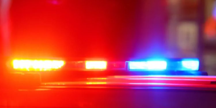 Shtetet e Bashkuara reagojnë pas sulmit me armë zjarri në Misisipi, ku humbën jetën katër individë dhe u plagosën 12 të tjerë.