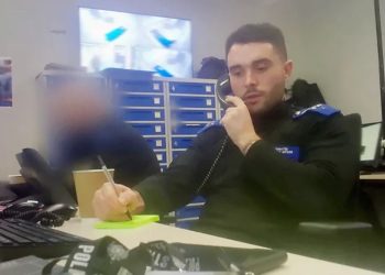 Skandal në policinë londineze, një gazetari i BBC infiltron radhët dhe zbardh sjellje të papranueshme nga oficerët.