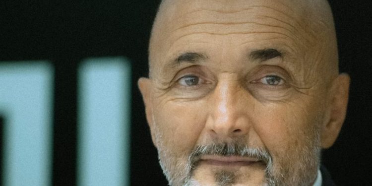 Spalletti gjatë konferencës së tij të parë për shtyp: Kam besim se kjo skuadër ka potencial të madh, ndaj pranuar detyrën.