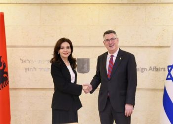 Spiropali takon Ministrin e Jashtëm dhe Kryetarin e Kuvendit të Izraelit: Marrëdhënia po shtrihet në fushat e inovacionit dhe turizmit.