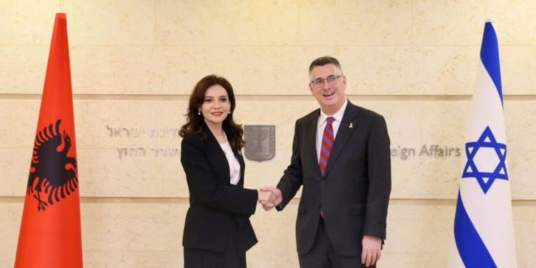 Spiropali takon Ministrin e Jashtëm dhe Kryetarin e Kuvendit të Izraelit: Marrëdhënia po shtrihet në fushat e inovacionit dhe turizmit.