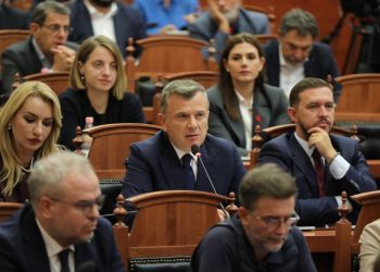 Strategjia për paqen në Gaza/ PD propozon miratimin në Kuvend, Balla: Mos e ktheni në shaka, kurseni Kuvendin nga këto debate.