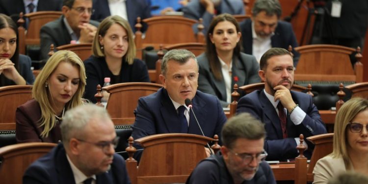 Strategjia për paqen në Gaza/ PD propozon miratimin në Kuvend, Balla: Mos e ktheni në shaka, kurseni Kuvendin nga këto debate.