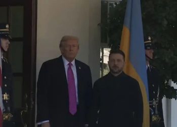 Takimi mes Trump dhe Zelensky, presidenti ukrainas arrin në Shtëpinë e Bardhë.