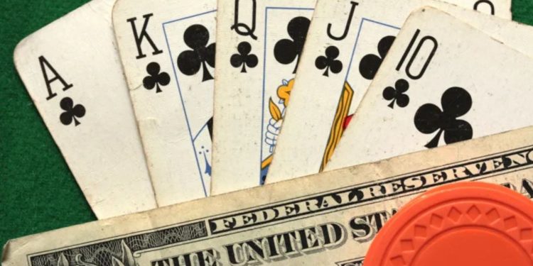 Tavolina me rreze X, syze të avancuara teknologjike dhe lojtarë të NBA si 'karrem', si u arrit grabitja e miliona dollarëve në lojëra pokeri nga mafiozët në SHBA.