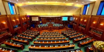 Të dielën skadon afati, a do të formohet qeveria e re e Kosovës? Kurti has vështirësi për të siguruar shumicën në Kuvend.