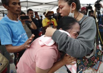 Të paktën 40 persona humbin jetën në një bombardim gjatë një festivali budist në Mianmar