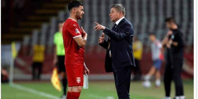 Tension i madh mes serbëve, trajneri nën akuzë për tradhti pas humbjes ndaj Shqipërisë.