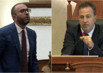 Tensione në Kuvend/ "Je i paaftë", Peleshi përjashton Gazment Bardhin dhe paralajmëron Balliun