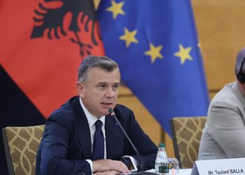 “Tirana zyrtare angazhohet me vendosmëri për anëtarësimin e saj”, Balla lexon deklaratën e përbashkët me BE-në: Mbështetje e vazhdueshme për Shqipërinë.