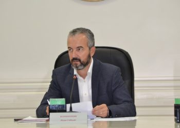 Tom Doshi dorëzohet, Komisioni Qendror i Zgjedhjeve i jep mandatin kandidatit Besnik Brahimi.