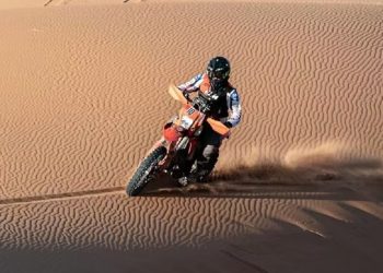 Tragjedi në garat e motoçiklizmit, një pilot humb jetën 2 km para përfundimit të garës.