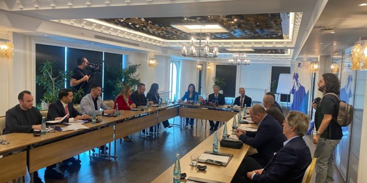 Trajnimi për deputetët e rinj, Berisha: Prishja e lidhjeve me zgjedhësit, sfida më e madhe për një deputet.