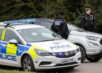 Tre persona arrestohen në Londër nga policia britanike për bashkëpunim me shërbimin e inteligjencës ruse.