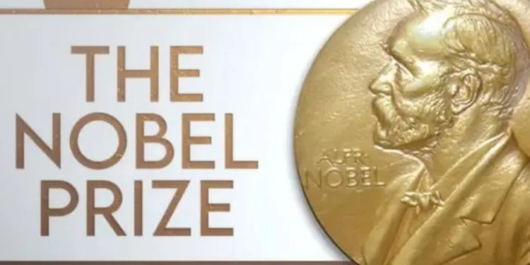 Tre shkencëtarë shpallen fitues të Çmimit Nobel në Fizikë për vitin 2025 për zbulimet e tyre në mekanikën kuantike.