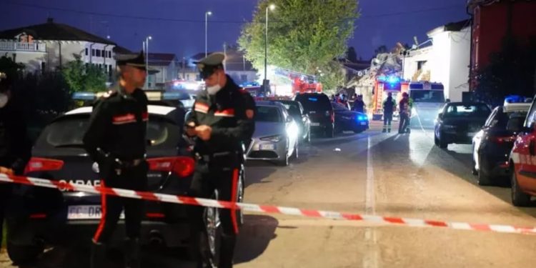 Tre vëllezër arrestohen pas shpërthimit të rëndë në Itali, që shkaktoi vdekjen e tri karabinierëve dhe plagosjen e 15 të tjerëve. Si e vendosën kurthin për policinë?