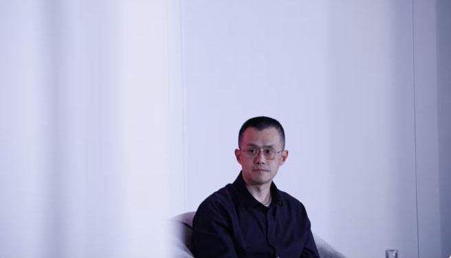 Trump fal Changpeng Zhao, bashkëthemeluesin e Binance, pas gjykimit për pastrim parash.