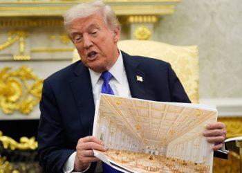 Trump fillon ndërtimin e një salle balloje luksoze prej 300 milionë dollarësh në Shtëpinë e Bardhë, të frymëzuar nga stili i Luigjit XIV.