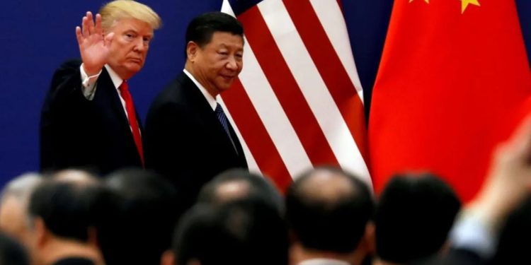Trump fillon vizitat diplomatike në Azi, duke u takuar me presidentin kinez më 30 tetor.