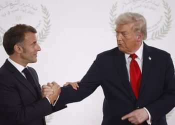 Trump jep një paralajmërim të rreptë për Macronin gjatë samitit në Egjipt: “Do ta shihni se çfarë do të ndodhë”