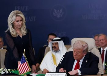 Trump nënshkruan dokumentin për planin e paqes në Gaza: U deshën tre mijë vjet për këtë moment
