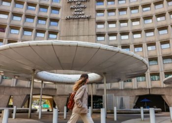 Trump nxit skenarin e ri të ndërprerjeve të punës/ Tension te punonjësit federalë amerikanë: Mungesa e aksesit në e-mail nënkupton…