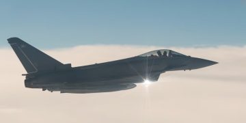 Turqi—Britani: Erdogan priti Starmerin në Ankara, marrin formë marrëveshjet për blerjen e 20 avionëve luftarakë.