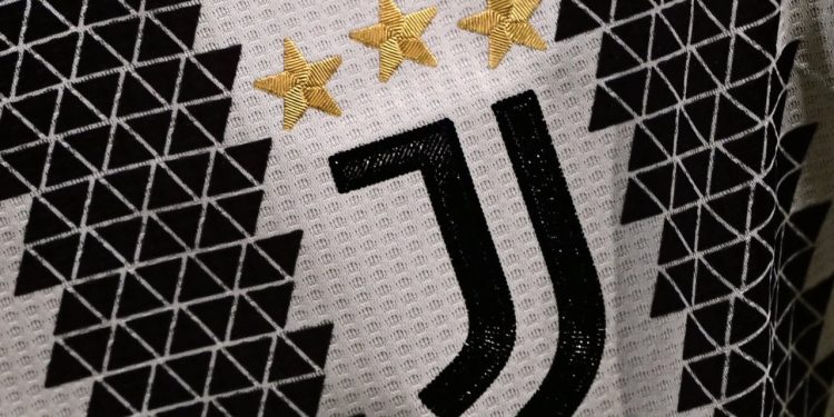 UEFA fillon një hetim të ri ndaj Juventusit, që rrezikon sërish përjashtimin nga kompeticionet evropiane dhe përballjen me masa të tjera ndëshkuese.