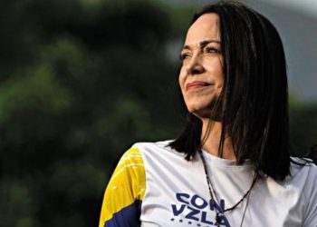 Udhëheqësja e opozitës venezueliane, e nderuar me çmimin Nobel për Paqe, ndan përvojat e saj në përballjen me regjimin e Maduros: "Jetoj në fshehtësi, por…"