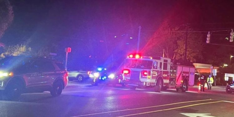 VIDEO/ Sulm me armë zjarri në një lokal, katër të vdekur dhe mbi 20 të plagosur