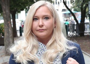 “Vajza e Harxhuar”/ Virginia Giuffre tregon historinë e saj si viktimë e trafikimit nga Epstein