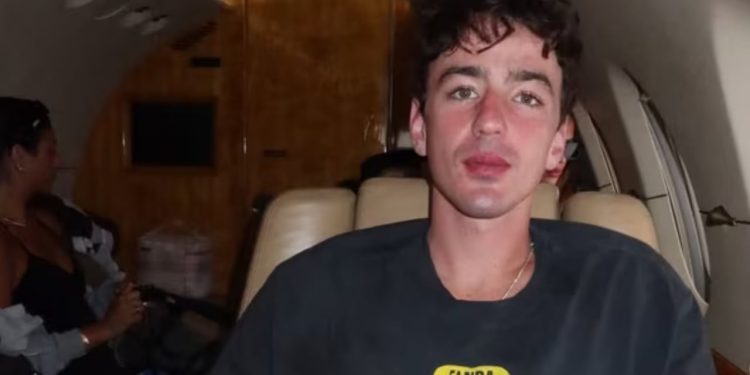 Vdes në moshën 25-vjeçare, zbardhen informacionet e reja mbi ndarjen e parakohshme të yllit të TikTok-ut