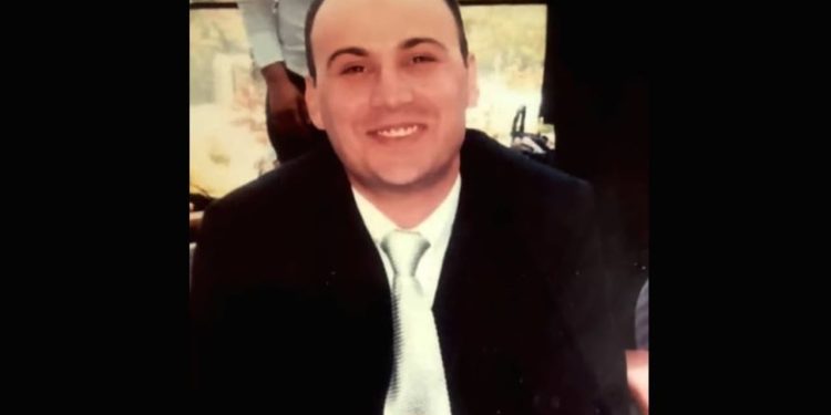 Vdes në moshën 47-vjeçare biri i shkrimtarit Fatos Kongoli