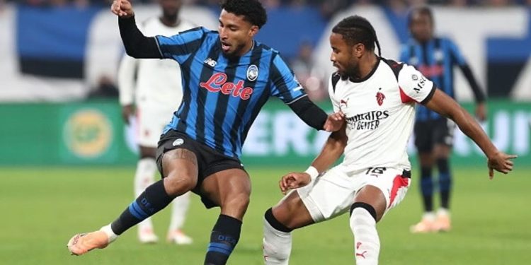 Video/ Një tjetër gabim i Milanit në garën për titull, kuqezinjtë ndalen përballë Gjimshitit dhe shokëve, teksa Napoli rrit distancën.