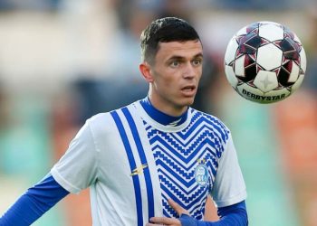 Video/ Pas vetëm 11 minutash, Jasir Asalni shënon në Iran dhe siguron fitoren për ekipin e tij